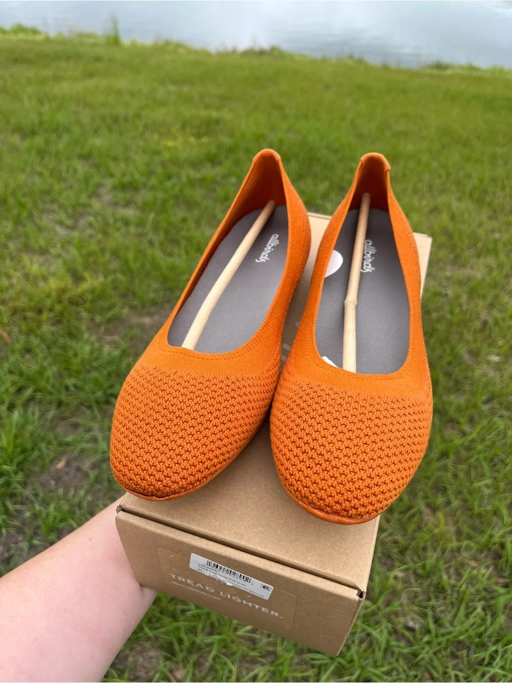 New In Box Allbirds Women’s Tree Breezer Flats in Honey Rust Size 7, 8.5,9.5
